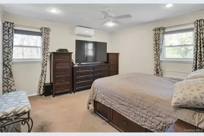 21 Ground Pine Court, Dix Hills, NY 11746 - Photo 25