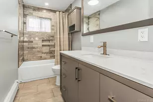 33 Primrose Ln, Kings Park, NY 11754 - Photo 11