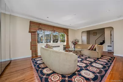 7623 168th Street, Fresh Meadows, NY 11366 - Photo 7
