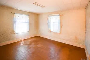 248-15 88th Dr, Bellerose, NY 11426 - Photo 5