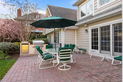 46 Nassau Drive, Great Neck, NY 11021 - Photo 25