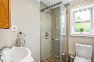 138-39 11th Ave, Whitestone, NY 11357 - Photo 15