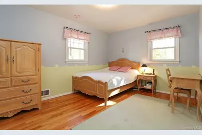 7 Susan Court, White Plains, NY 10605 - Photo 15