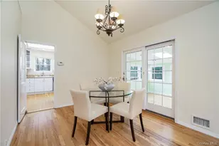 7 Susan Ct, White Plains, NY 10605 - Photo 5