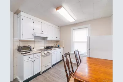 322 Olivia Street, Port Chester, NY 10573 - Photo 9