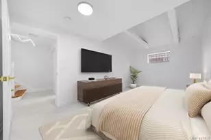 109-45 173rd St, Jamaica, NY 11433 - Photo 9