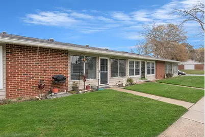 265 Newcastle Court #B, Ridge, NY 11961 - Photo 3