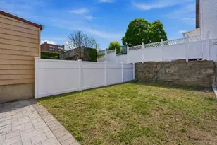 65-08 Cooper Ave, Glendale, NY 11385 - Photo 35