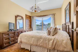 1-18 Malba Dr, Whitestone, NY 11357 - Photo 23