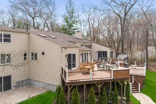 7 Windemere Crest, Woodbury, NY 11797 - Photo 27