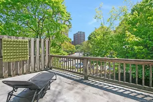 35 School St, White Plains, NY 10606 - Photo 3