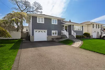 17 6th Avenue, Massapequa Park, NY 11762 - Photo 1