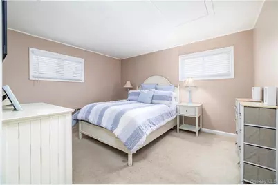 17 6th Avenue, Massapequa Park, NY 11762 - Photo 23
