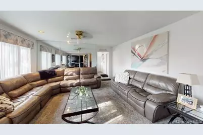 53 Coolidge Avenue, Amityville, NY 11701 - Photo 7
