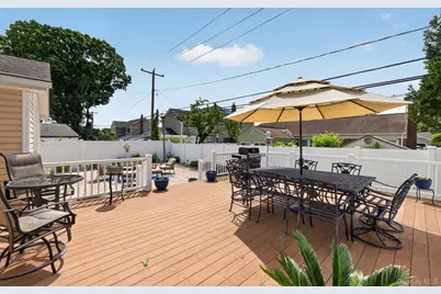 795 Herman Avenue, Franklin Square, NY 11010 - Photo 25