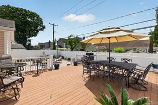 795 Herman Ave, Franklin Square, NY 11010 - Photo 25