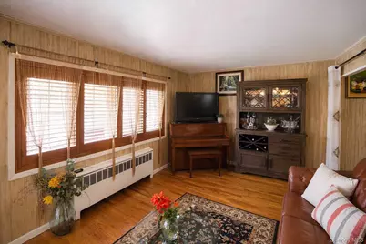 65 Cheshire Road, Bethpage, NY 11714 - Photo 9