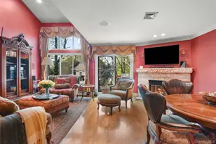 27 Top of the Ridge, Mamaroneck, NY 10543 - Photo 5