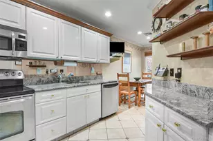 27 Top of the Ridge, Mamaroneck, NY 10543 - Photo 3
