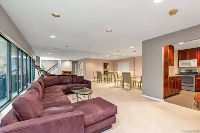 41 Spring Hollow, Roslyn, NY 11576 - Photo 5