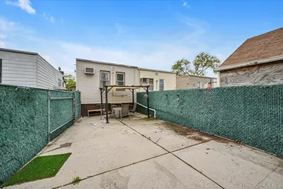 6451 58th Road, Maspeth, NY 11378 - Photo 19