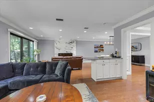62 Wimbledon Dr, Roslyn, NY 11576 - Photo 15