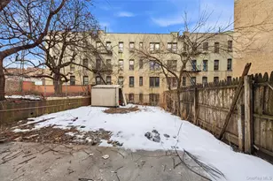 2257 Hampden Pl, Bronx, NY 10468 - Photo 35