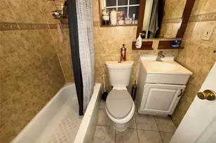 141-41 255th St, Rosedale, NY 11422 - Photo 5