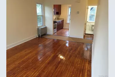 8 Parkway Terrace #2, Pleasantville, NY 10570 - Photo 3