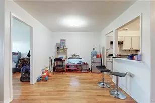 79-20 Kneeland Ave, Elmhurst, NY 11373 - Photo 21