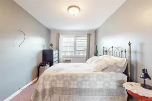 79-20 Kneeland Ave, Elmhurst, NY 11373 - Photo 19