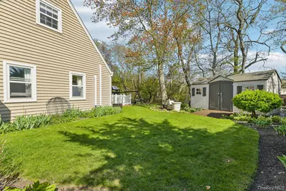 41 Orchid Road, Patchogue, NY 11772 - Photo 27