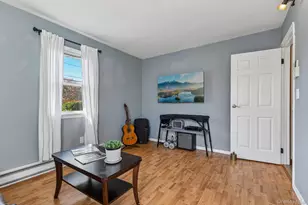 41 Orchid Rd, Patchogue, NY 11772 - Photo 19