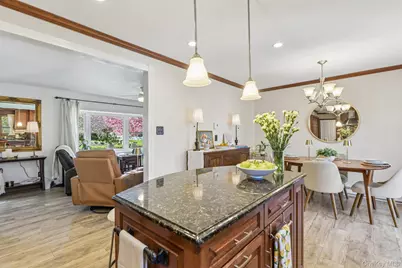 41 Orchid Road, Patchogue, NY 11772 - Photo 9