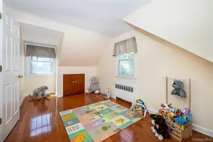 53 Lawrence Pl, New Rochelle, NY 10801 - Photo 21