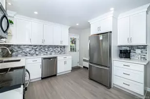 53 Lawrence Pl, New Rochelle, NY 10801 - Photo 7