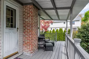53 Lawrence Pl, New Rochelle, NY 10801 - Photo 13