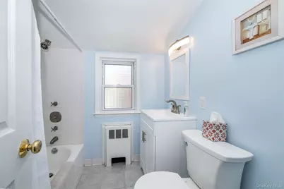 53 Lawrence Place, New Rochelle, NY 10801 - Photo 23