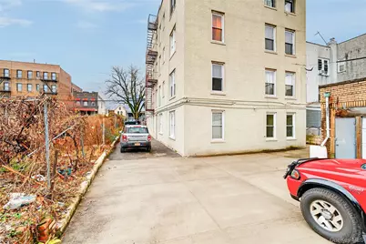 759 E 221st Street, Bronx, NY 10467 - Photo 43