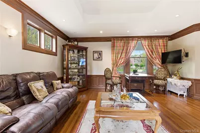 89 Duck Pond Road, Glen Cove, NY 11542 - Photo 19