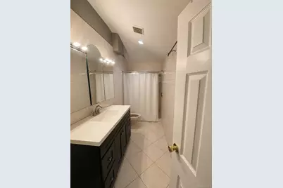21 Kevin Road, Commack, NY 11725 - Photo 7