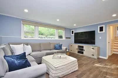 74 Hungerford Road, Briarcliff Manor, NY 10510 - Photo 19