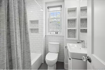 600 Pelhamdale Avenue, Pelham, NY 10803 - Photo 27
