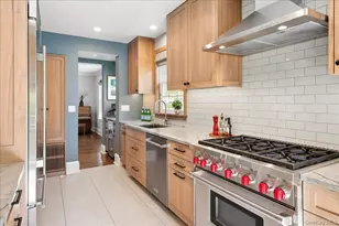 600 Pelhamdale Ave, Pelham, NY 10803 - Photo 15