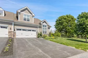 2 Avondale Ln, Wappingers Falls, NY 12590 - Photo 3