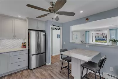 113 Roosevelt Avenue, Islip, NY 11751 - Photo 9
