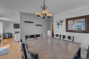 113 Roosevelt Ave, Islip, NY 11751 - Photo 5