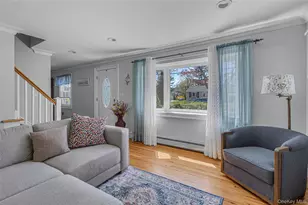 113 Roosevelt Ave, Islip, NY 11751 - Photo 3