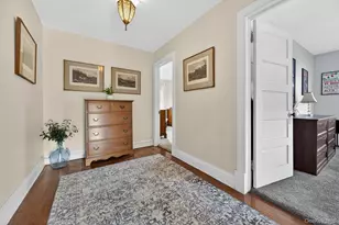 17 Riggs Pl, Locust Valley, NY 11560 - Photo 17