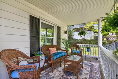 17 Riggs Place, Locust Valley, NY 11560 - Photo 5